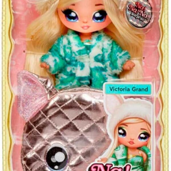 Na! Na! Na! Surprise -Victoria Grand