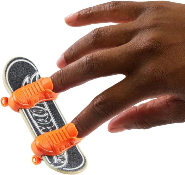 Hot Wheels Skate ( Stacked Dominance ) - Imagen 2