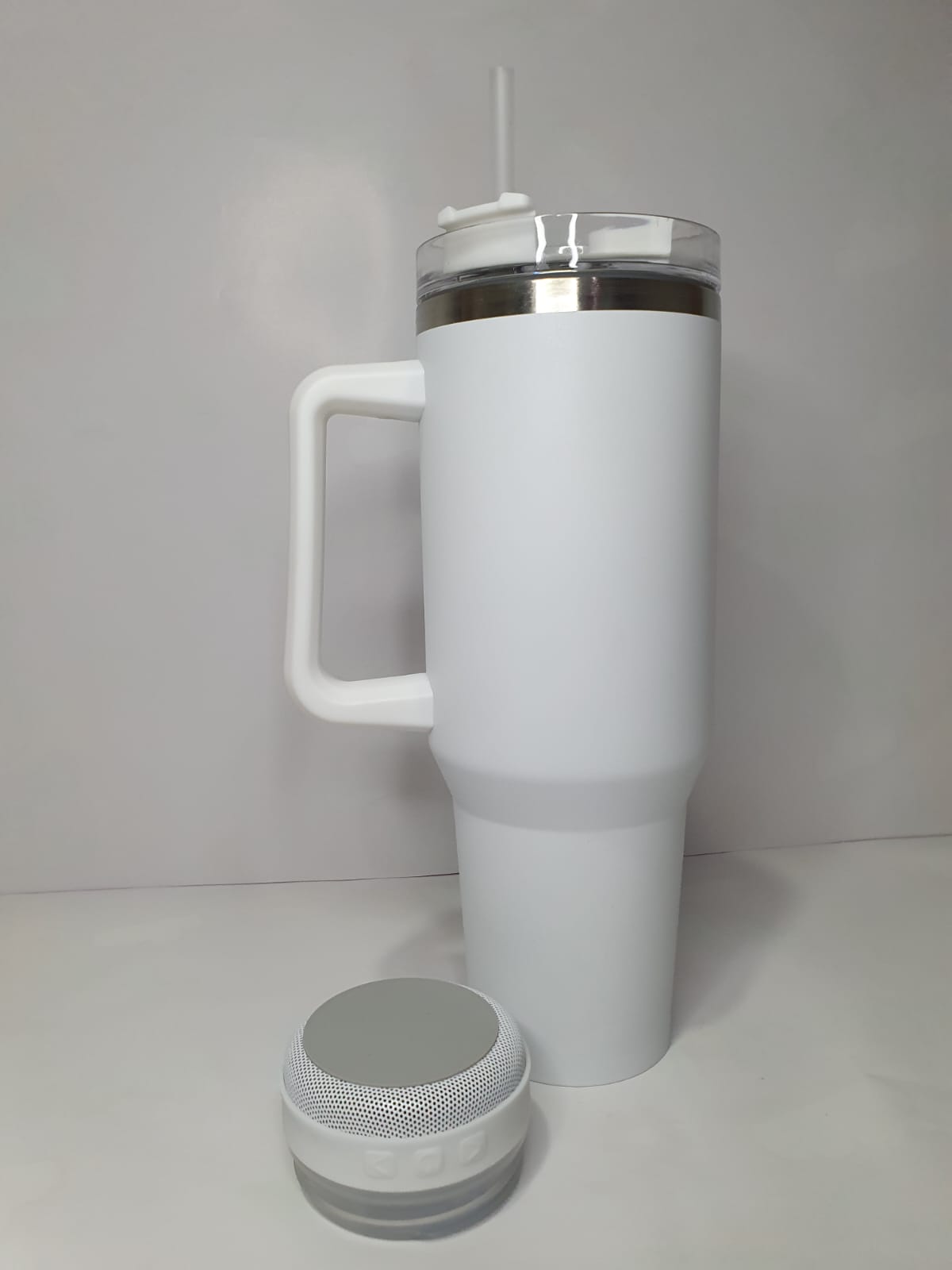 Botella con Parlante (Blanca) - Imagen 2