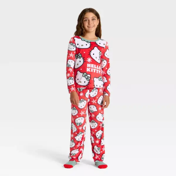 Hello Kitty Pijama Navideña con medias